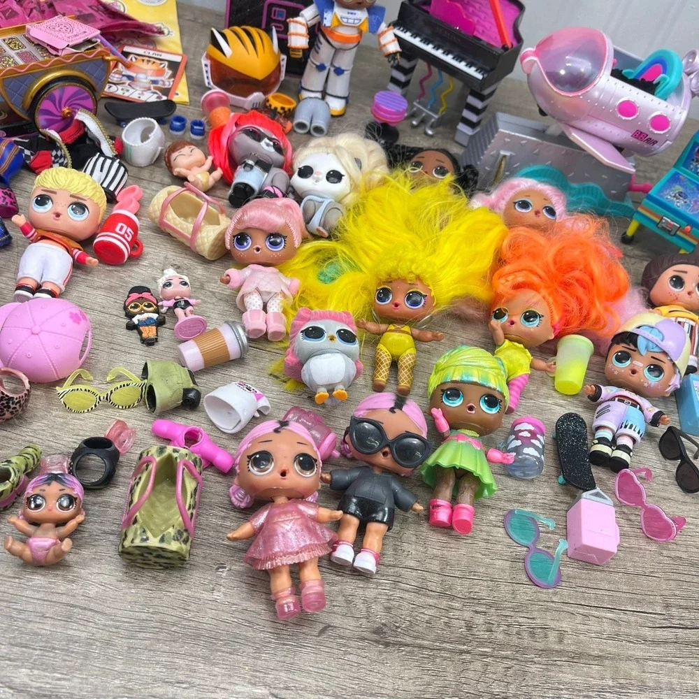 HUGE Lot LOL Surprise! - Boy Dolls, Clothes, Pets &‎ Accessories